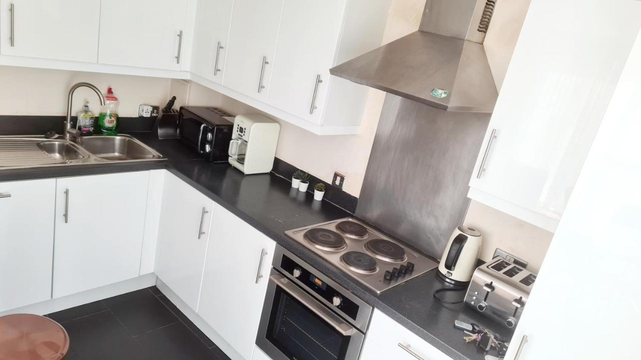 Apartament Blue Diamond Milton Keynes Zewnętrze zdjęcie